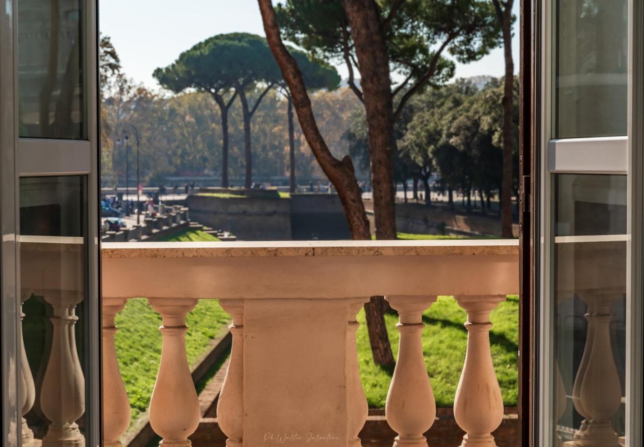 We Roma